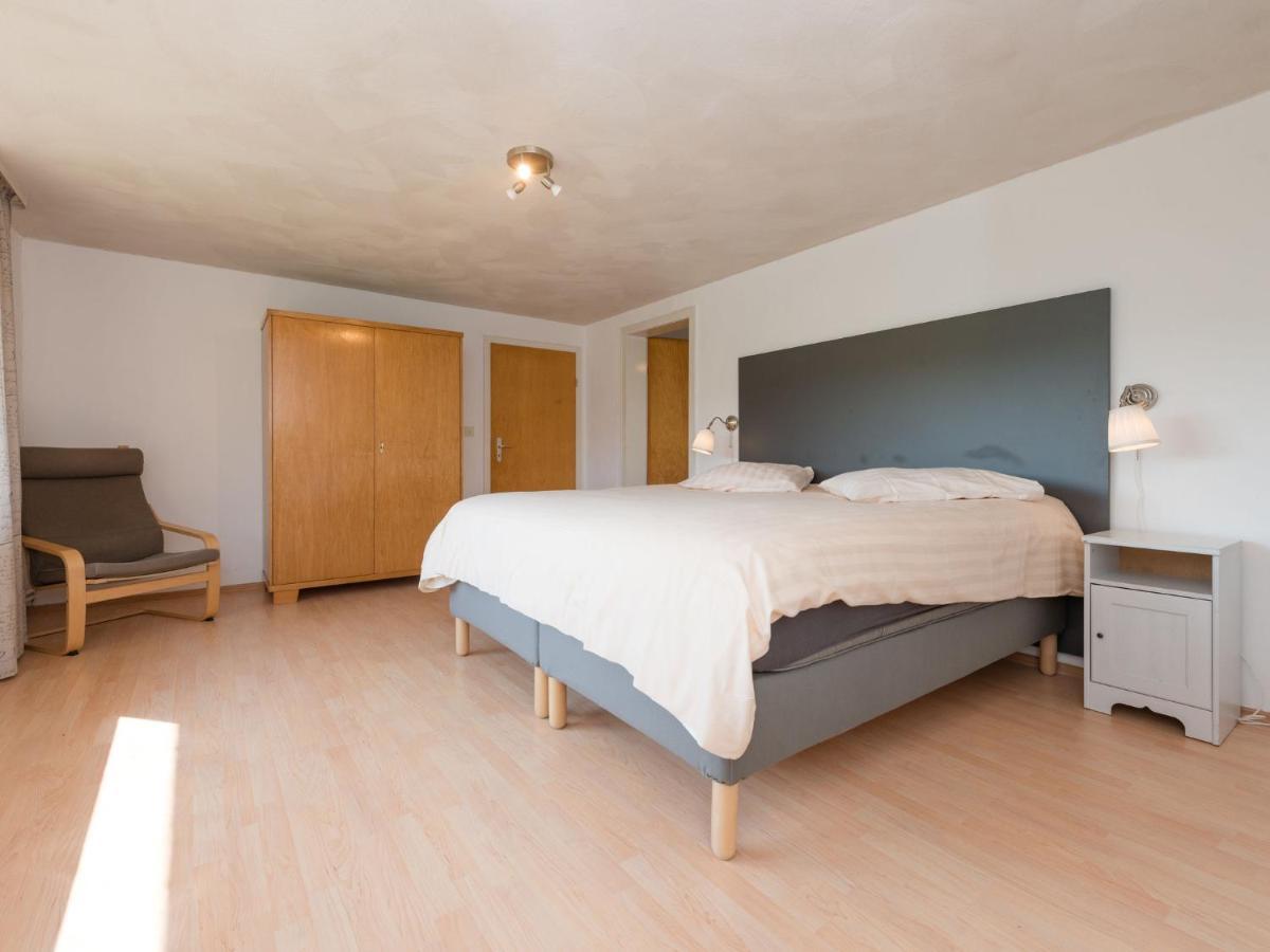 Modern Holiday Home Near River In Amelgatzen Emmerthal Экстерьер фото