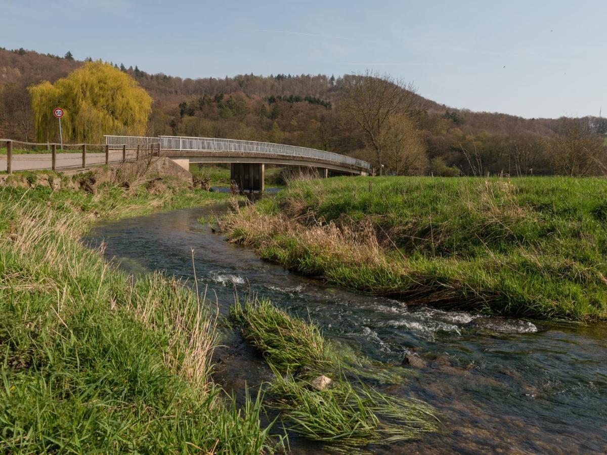Modern Holiday Home Near River In Amelgatzen Emmerthal Номер фото